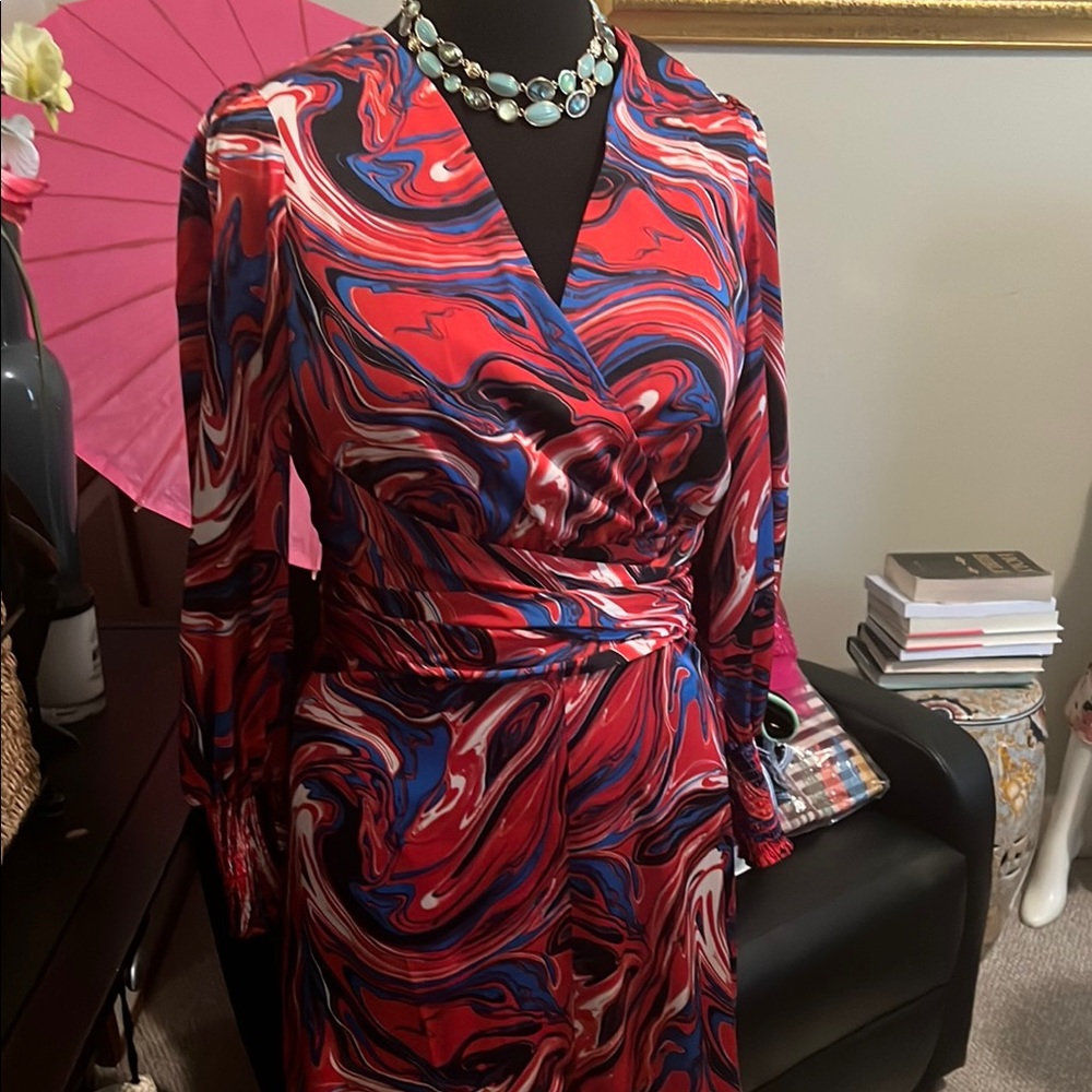 Elegant Multicolor Swirl Dress - Picture 1 of 10